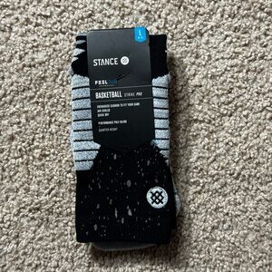 Stance Feel 360 Basketball Socks Enhanced Cushion Quarter Size Large 8-12